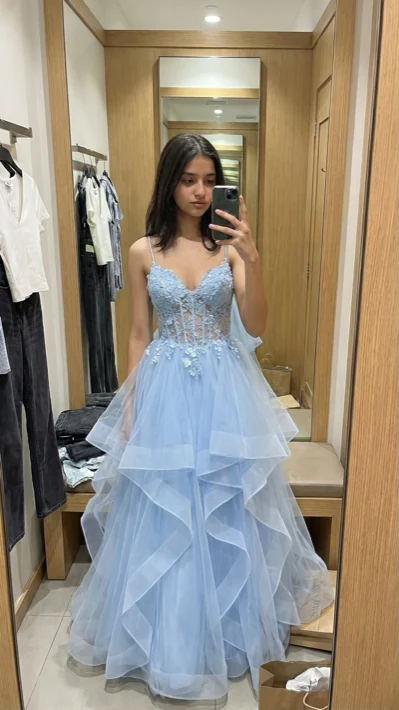 AI outfit generator result: woman in virtual outfit